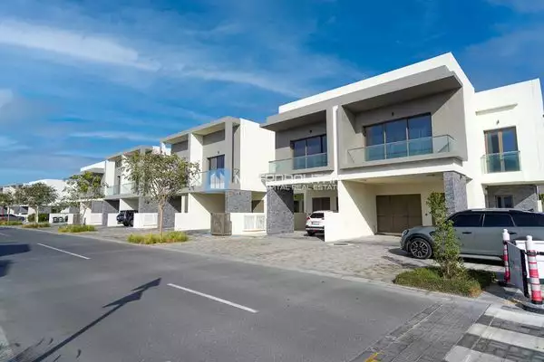 Townhouse 217m² in UAE, Abu Dhabi. Priced at 749146€ rent photo-26