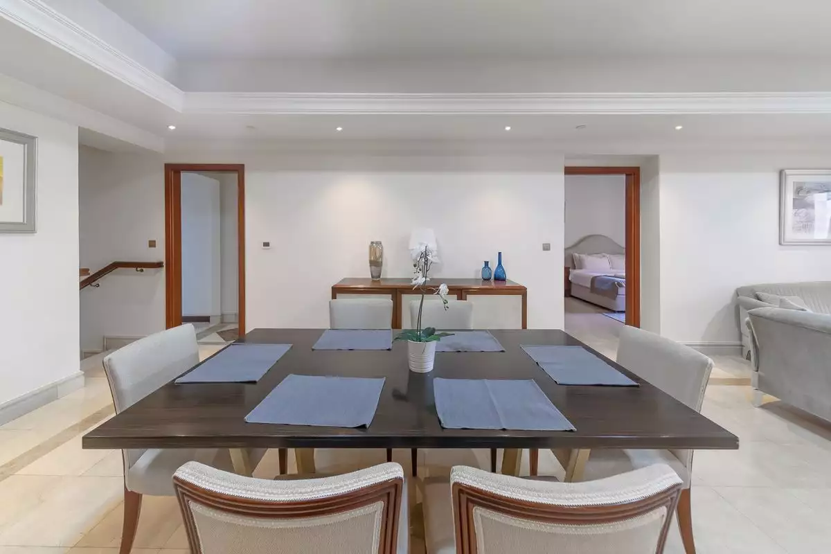 Townhouse 456m² in UAE, Dubai. Priced at 2372297€ rent photo-8
