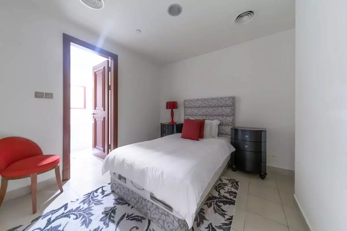 Townhouse 456m² in UAE, Dubai. Priced at 2372297€ rent photo-10