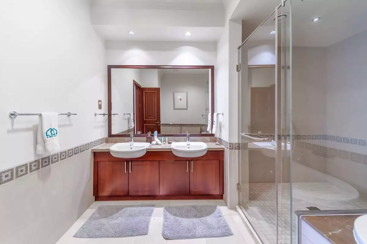 Townhouse 456m² in UAE, Dubai. Priced at 2372297€ rent photo-17