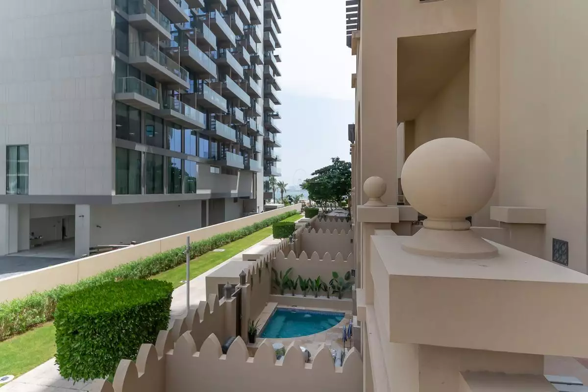 Townhouse 456m² in UAE, Dubai. Priced at 2372297€ rent photo-25