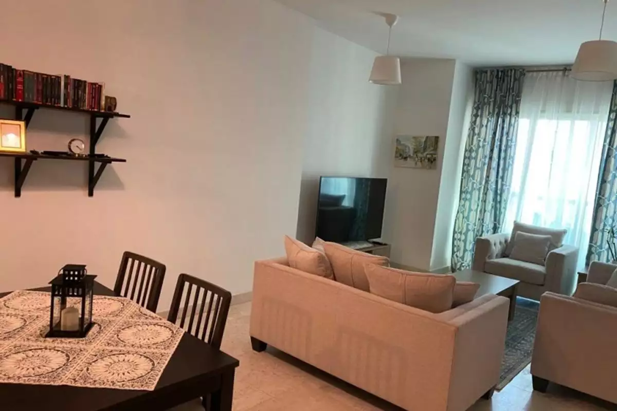 Flat 84m² in UAE, Abu Dhabi. Priced at 240670€ rent photo-4