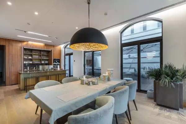Villa 656m² in UAE, Dubai. Priced at 16518680€ rent photo-12