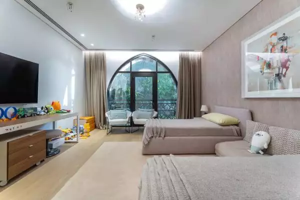 Villa 656m² in UAE, Dubai. Priced at 16518680€ rent photo-26