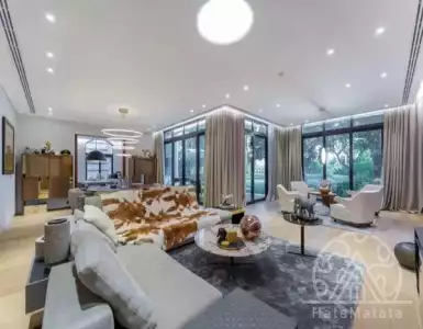 Buy in UAE for 16518680€