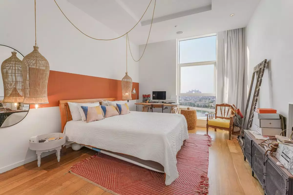 Flat 211m² in UAE, Dubai. Priced at 1859166€ rent photo-16