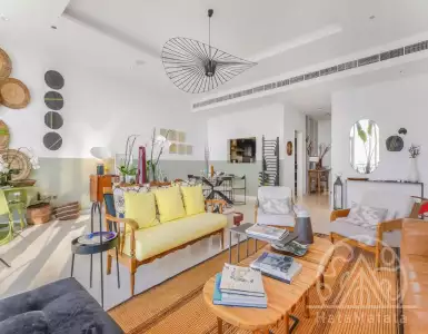 Buy in UAE for 1859166€