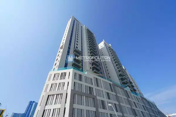 Flat 71m² in UAE, Abu Dhabi. Priced at 289412€ rent photo-1