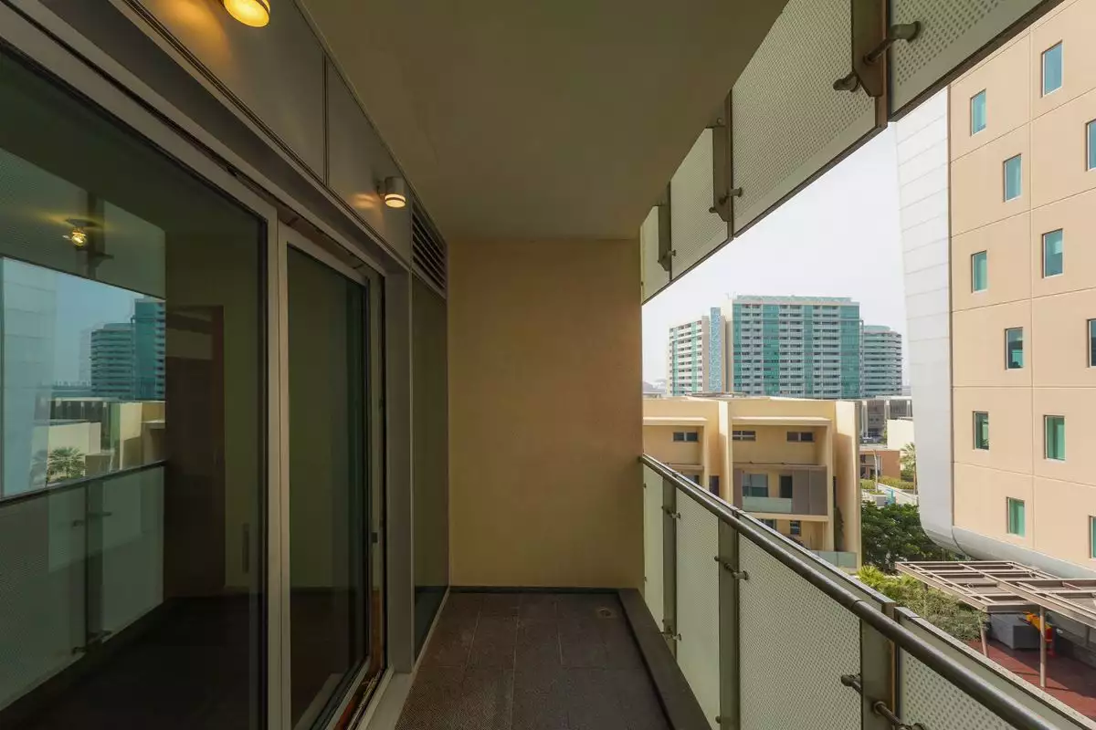 Flat 81m² in UAE, Abu Dhabi. Priced at 327161€ rent photo-21