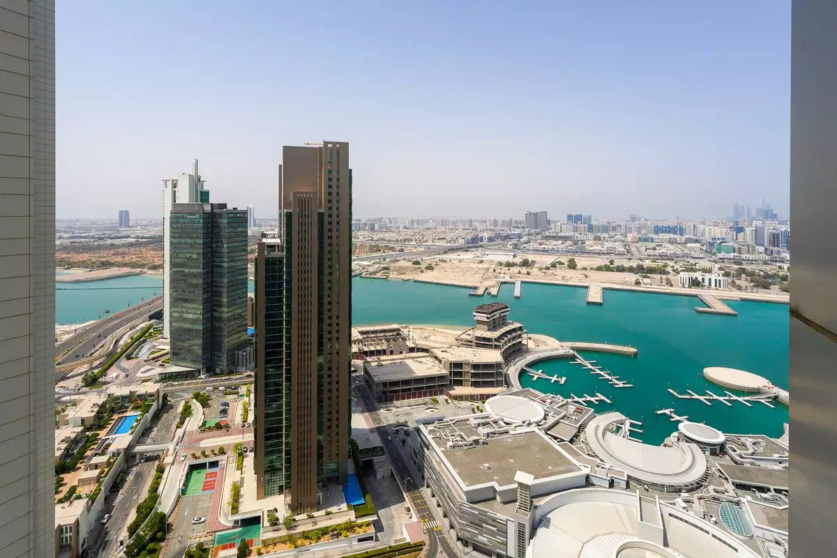 Flat 109m² in UAE, Abu Dhabi. Priced at 292783€ rent photo-4