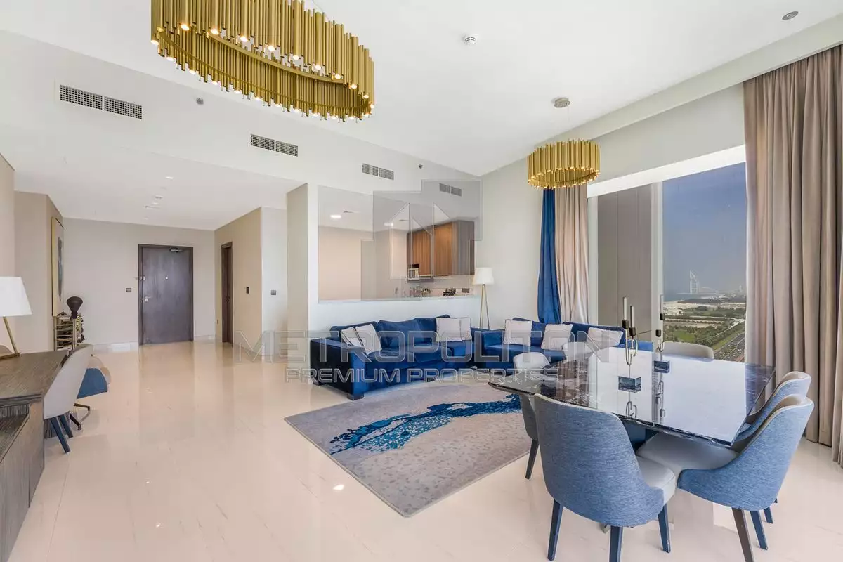 Flat 177m² in UAE, Dubai. Priced at 1098748€ rent photo-3