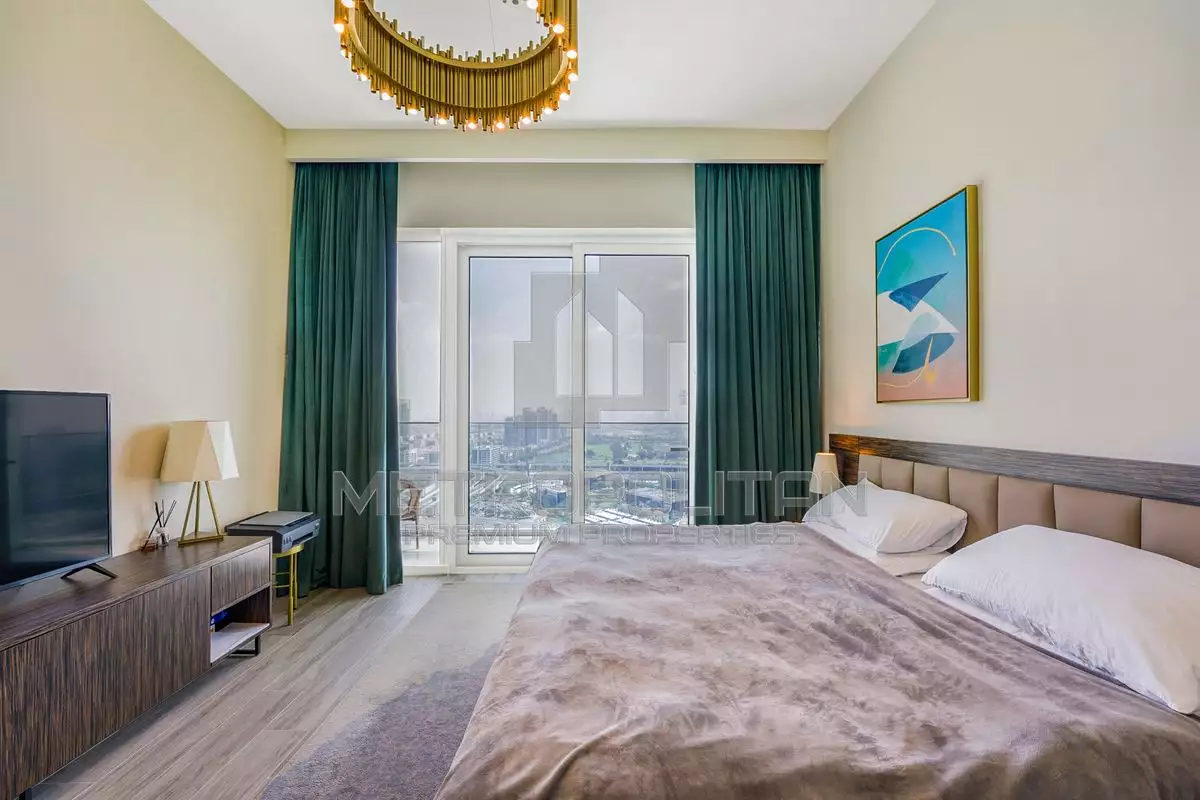 Flat 177m² in UAE, Dubai. Priced at 1098748€ rent photo-25