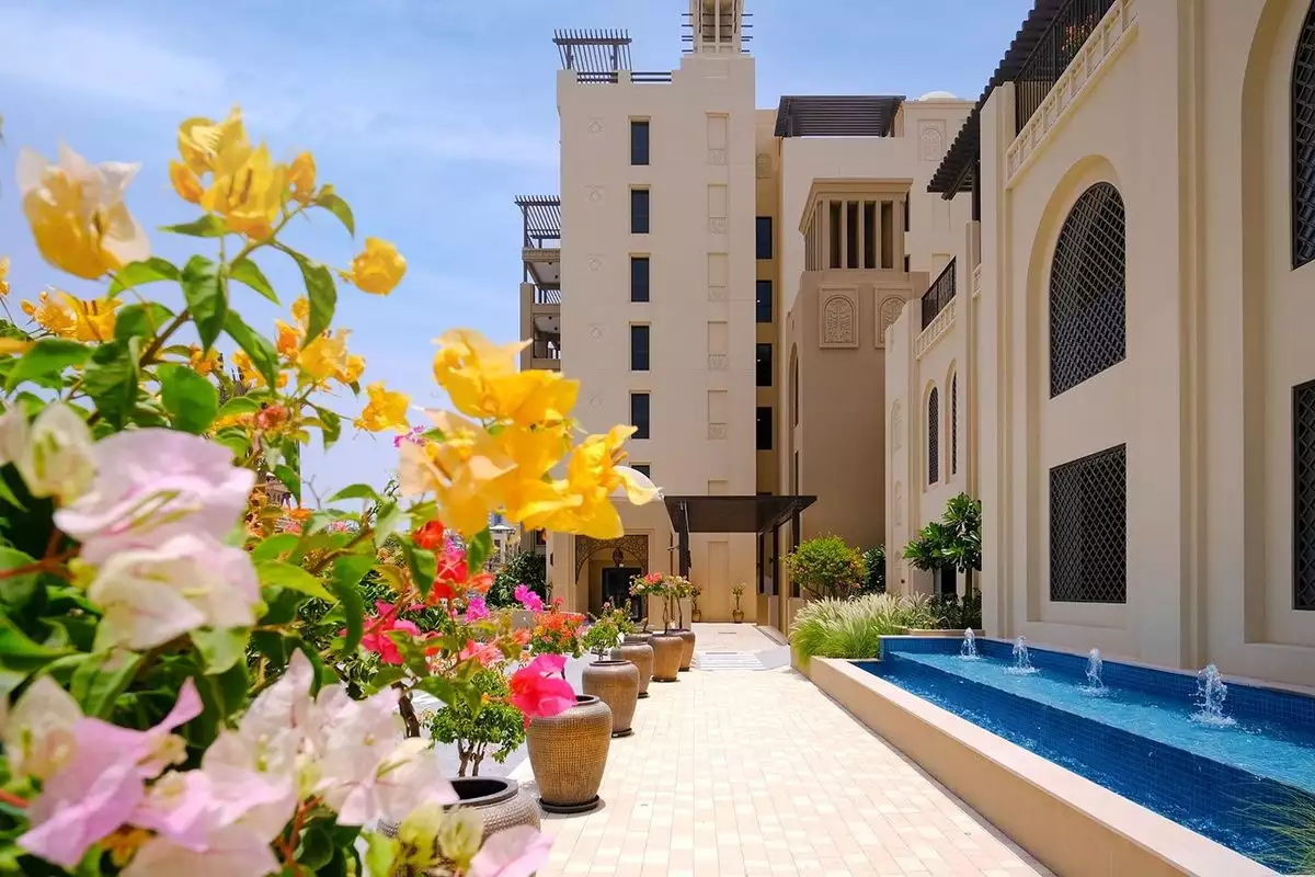 Flat 356m² in UAE, Dubai. Priced at 4482393€ rent photo-4
