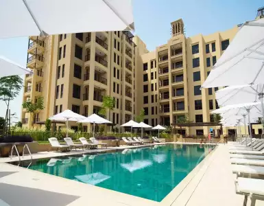 Buy in UAE for 3708275€