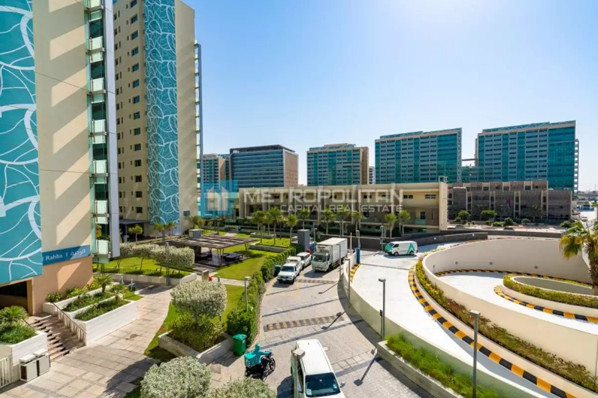 Flat 139m² in UAE, Abu Dhabi. Priced at 478159€ rent photo-4