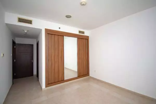 Flat 110m² in UAE, Dubai. Priced at 586831€ rent photo-7