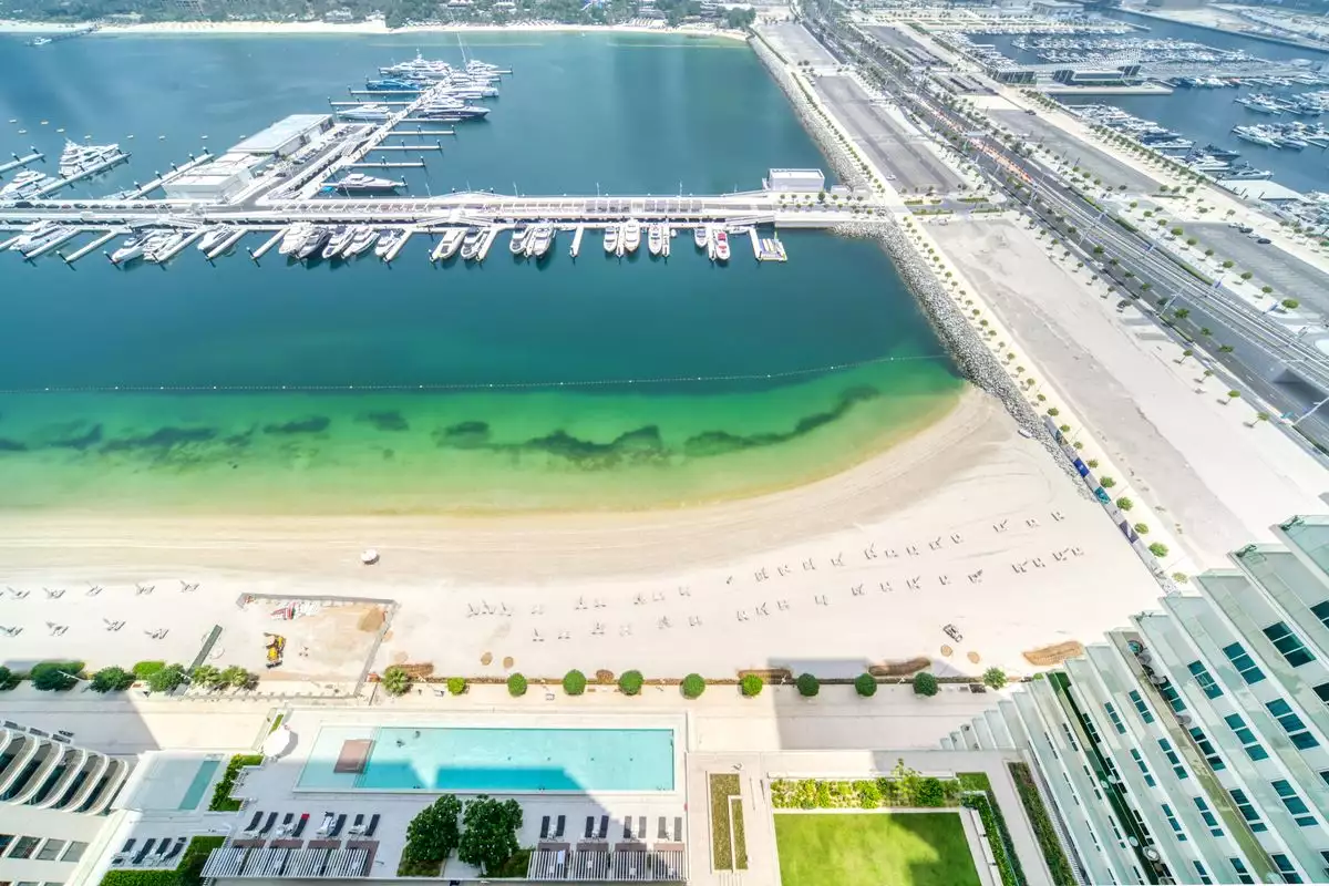 Flat 203m² in UAE, Dubai. Priced at 2272411€ rent photo-27