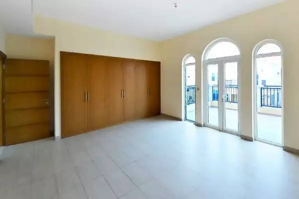 Villa 454m² in UAE, Dubai. Priced at 1410893€ rent photo-6