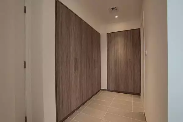Townhouse 263m² in UAE, Dubai. Priced at 967897€ rent photo-9