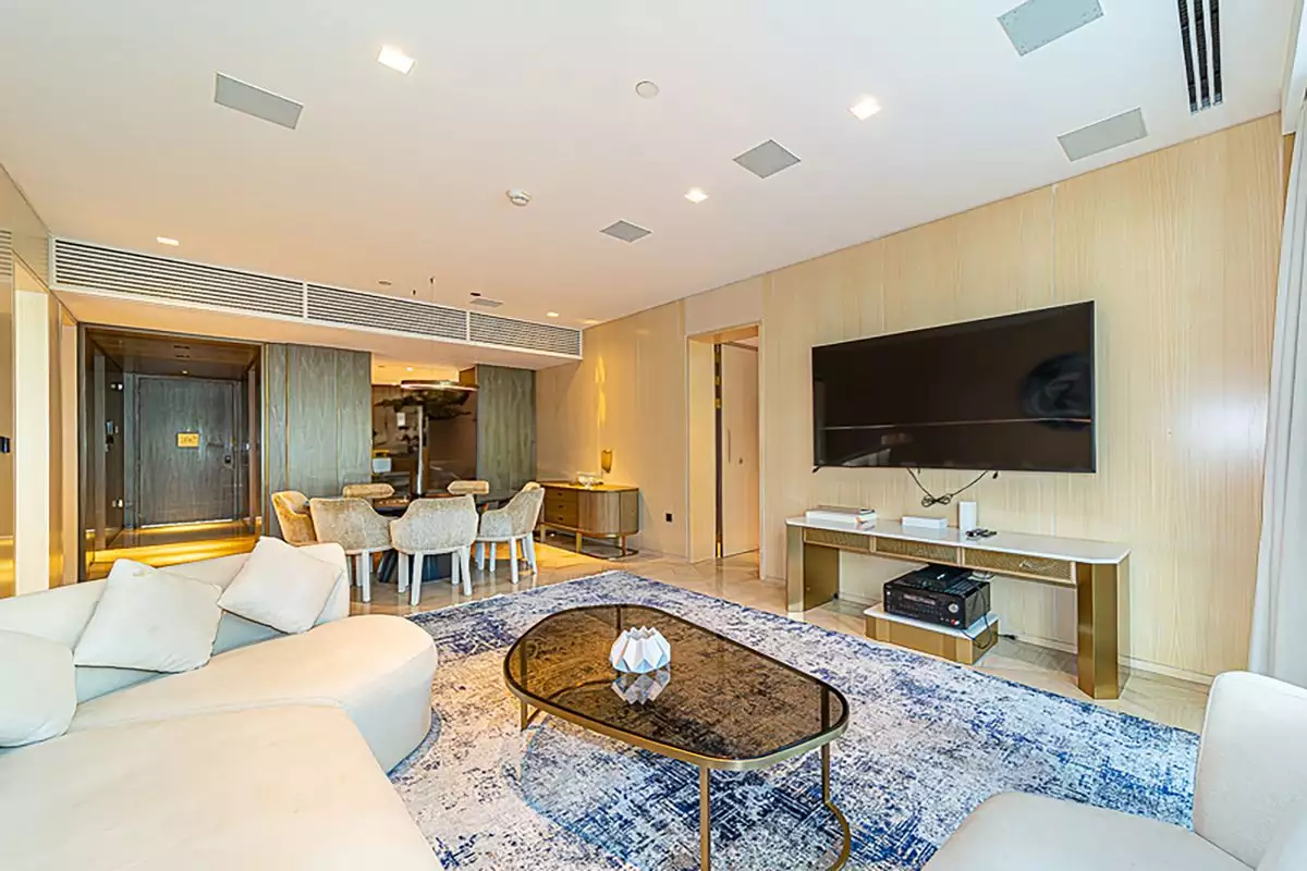 Flat 294m² in UAE, Dubai. Priced at 2327879€ rent photo-4
