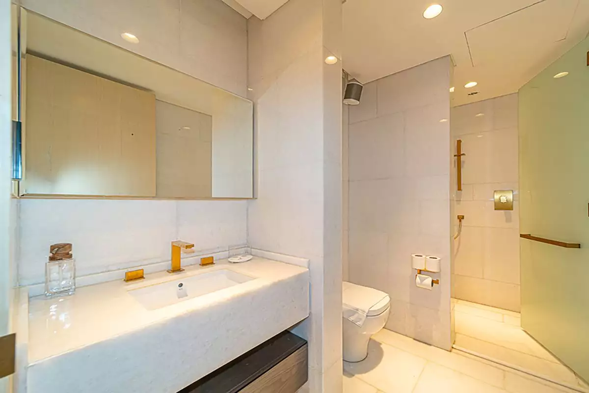 Flat 294m² in UAE, Dubai. Priced at 2327879€ rent photo-16