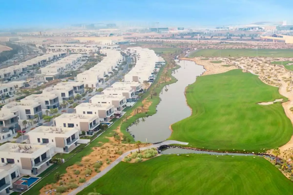 Townhouse 450m² in UAE, Abu Dhabi. Priced at 1198634€ rent photo-1