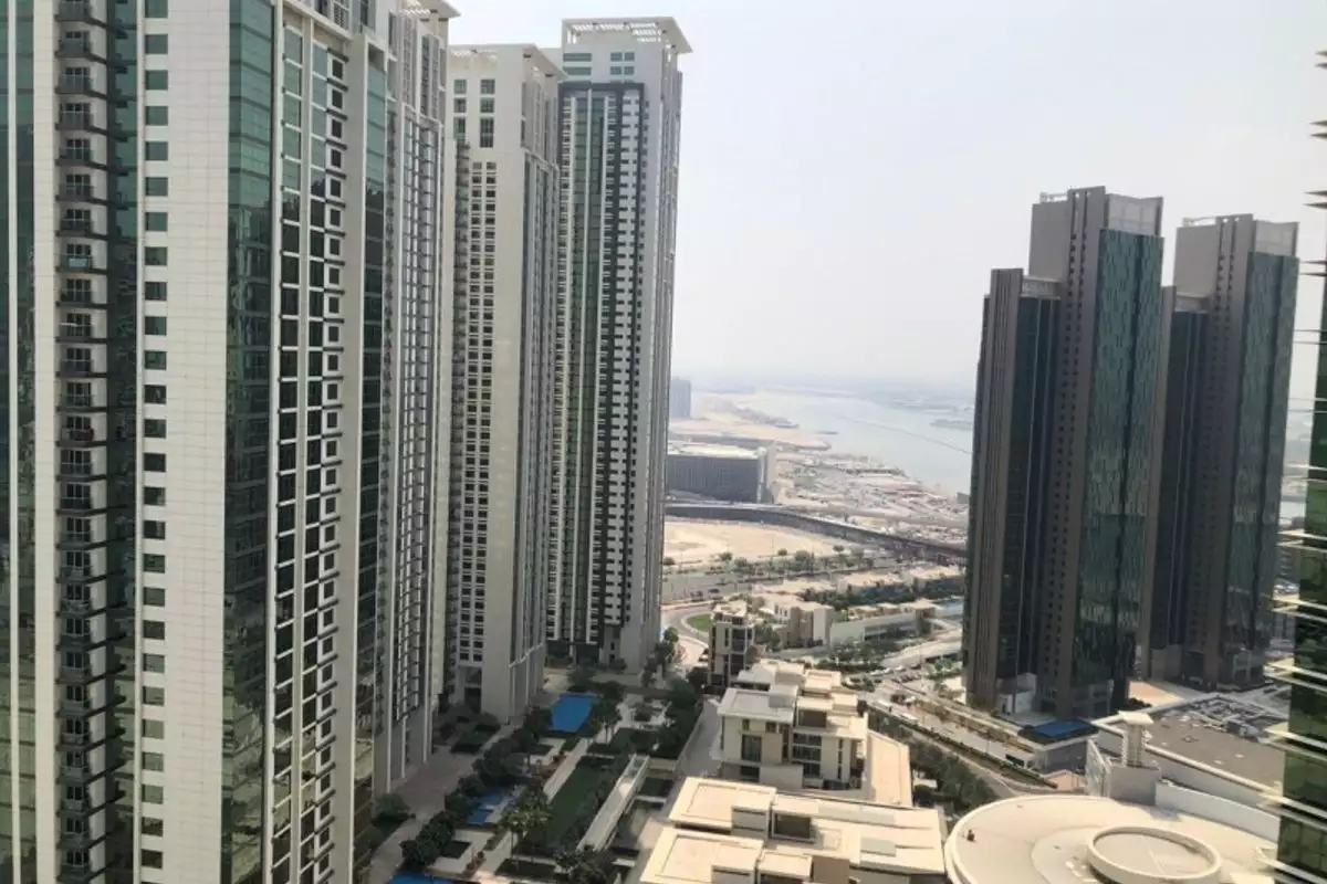 Flat 82m² in UAE, Abu Dhabi. Priced at 232235€ rent photo-1
