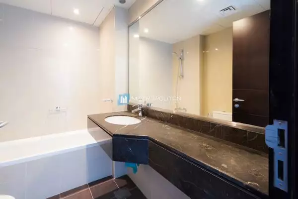 Flat 85m² in UAE, Abu Dhabi. Priced at 308286€ rent photo-12