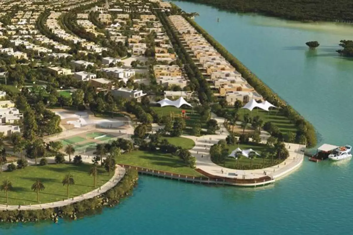 Land 1551m² in UAE, Abu Dhabi. Priced at 2372297€ rent photo-7