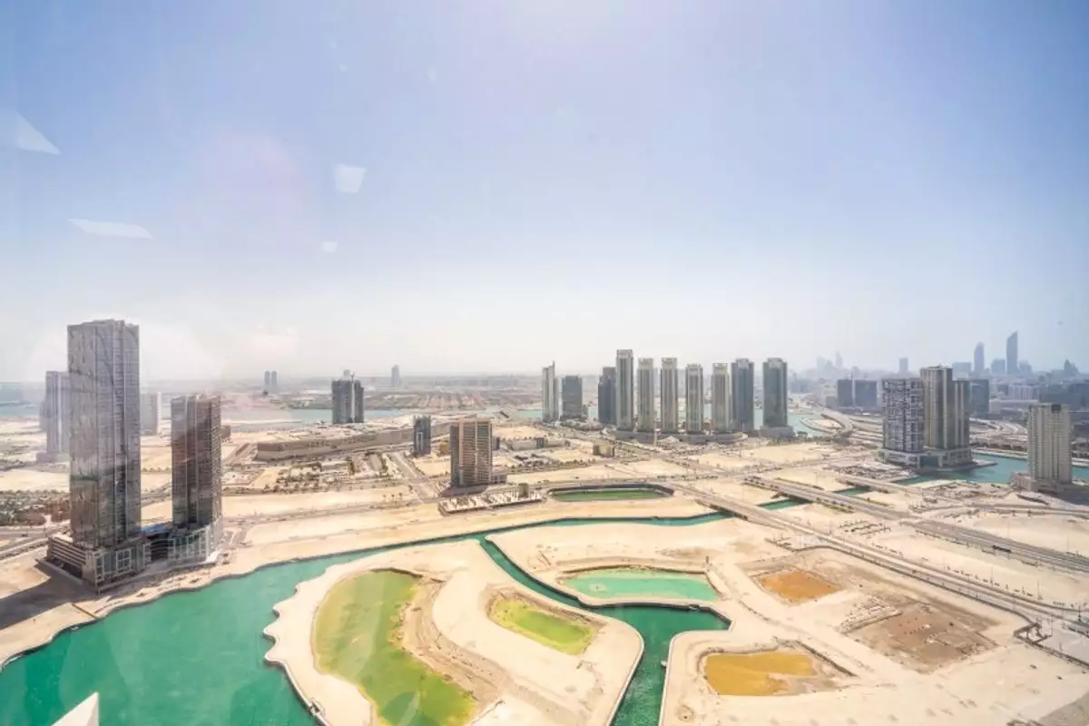 Other Properties 161m² in UAE, Abu Dhabi. Priced at 540010€ rent photo-7