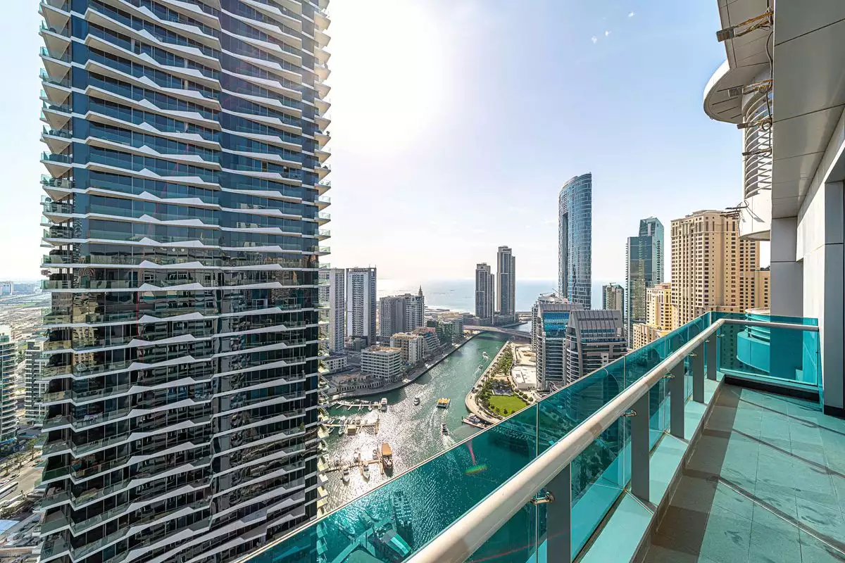Flat 421m² in UAE, Dubai. Priced at 1877707€ rent photo-18