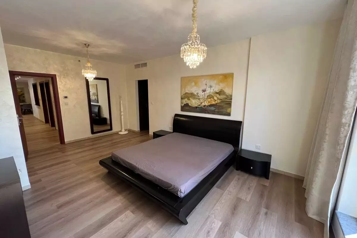 Flat 175m² in UAE, Dubai. Priced at 799090€ rent photo-5