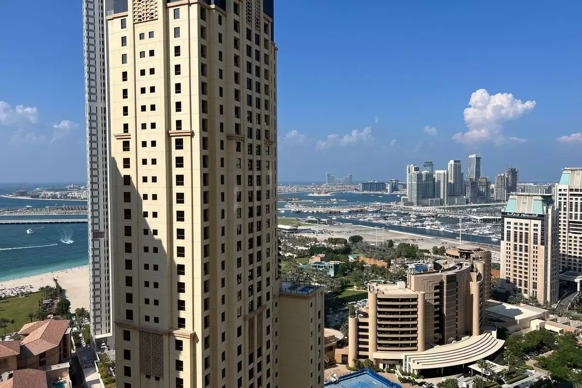 Flat 175m² in UAE, Dubai. Priced at 799090€ rent photo-15