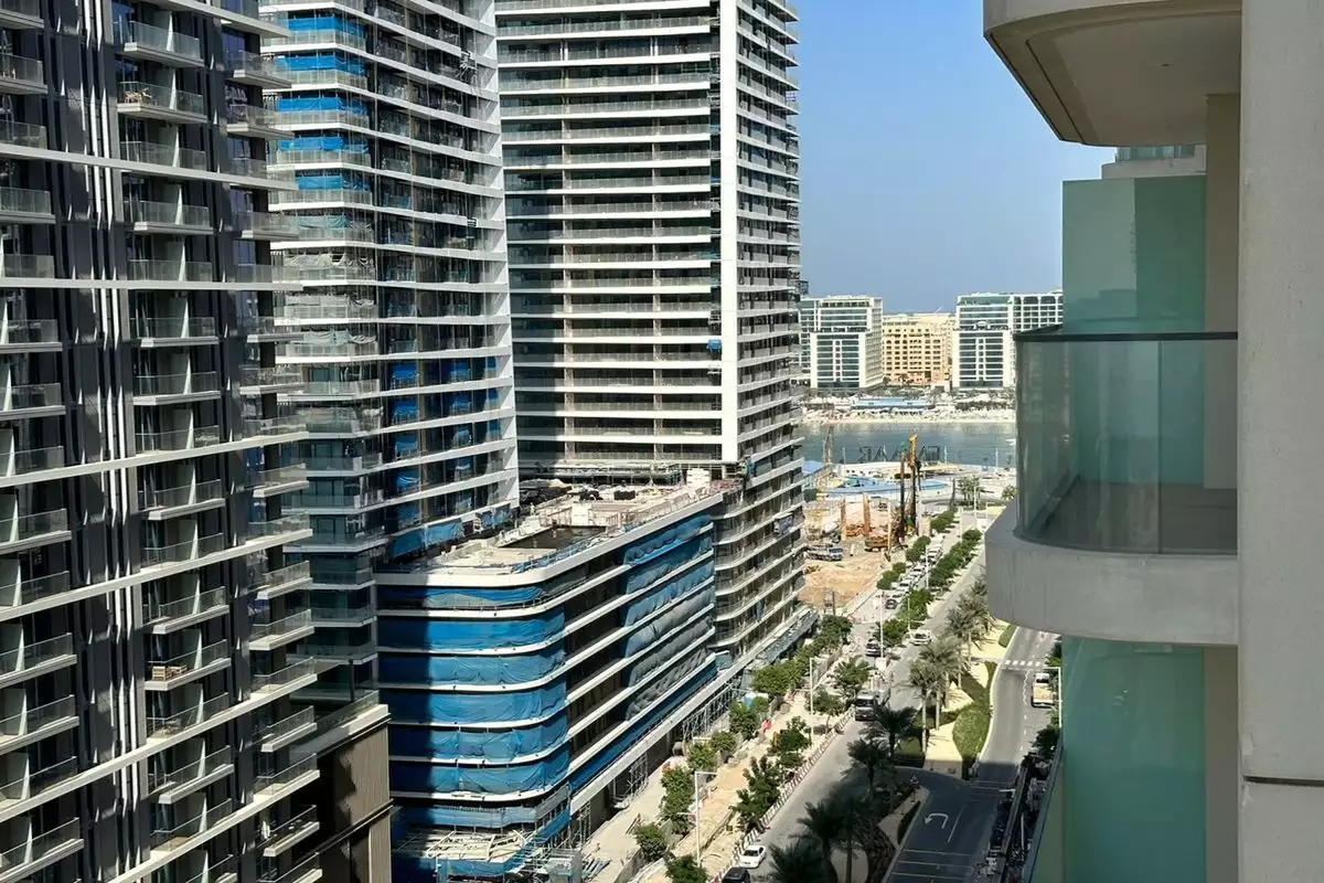 Flat 135m² in UAE, Dubai. Priced at 1173663€ rent photo-1