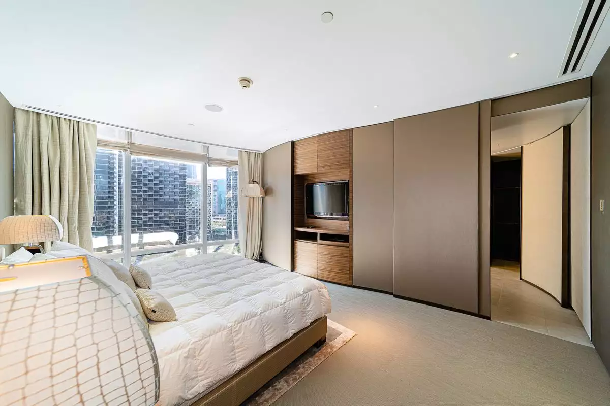 Flat 110m² in UAE, Dubai. Priced at 902674€ rent photo-6