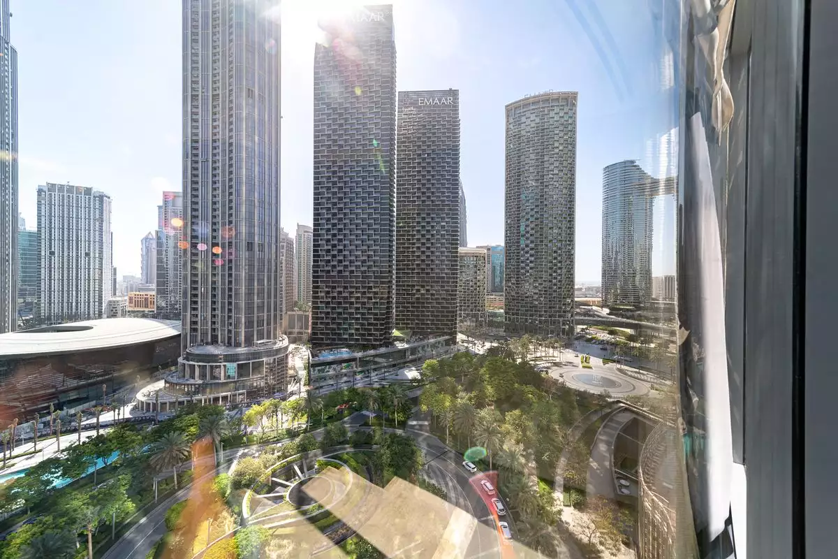 Flat 110m² in UAE, Dubai. Priced at 902674€ rent photo-13