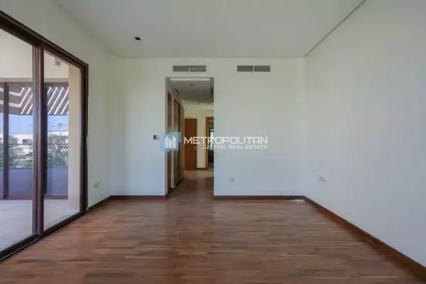 Villa 784m² in UAE, Abu Dhabi. Priced at 5022737€ rent photo-12