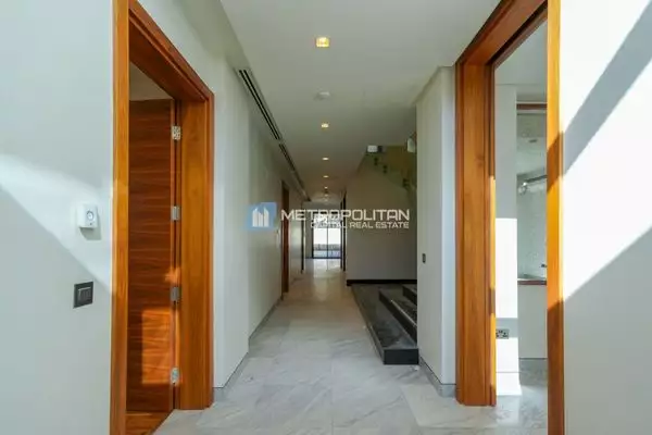 Villa 784m² in UAE, Abu Dhabi. Priced at 5022737€ rent photo-17