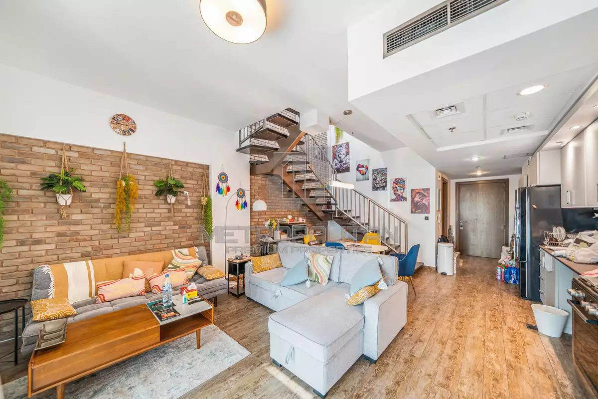 Flat 120m² in UAE, Dubai. Priced at 286684€ rent photo-2