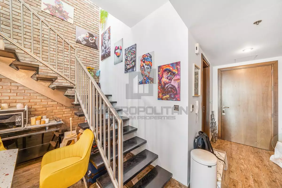 Flat 120m² in UAE, Dubai. Priced at 286684€ rent photo-11