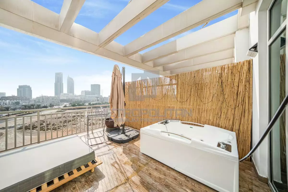 Flat 120m² in UAE, Dubai. Priced at 286684€ rent photo-19