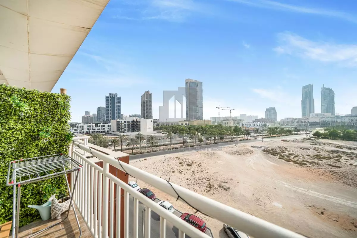 Flat 120m² in UAE, Dubai. Priced at 286684€ rent photo-27