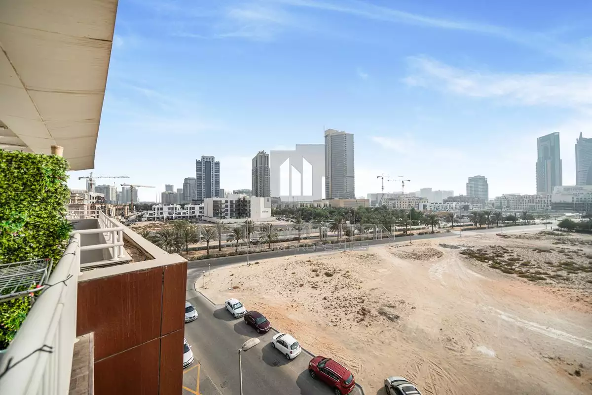 Flat 120m² in UAE, Dubai. Priced at 286684€ rent photo-29