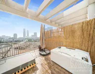 Buy in UAE for 286684€