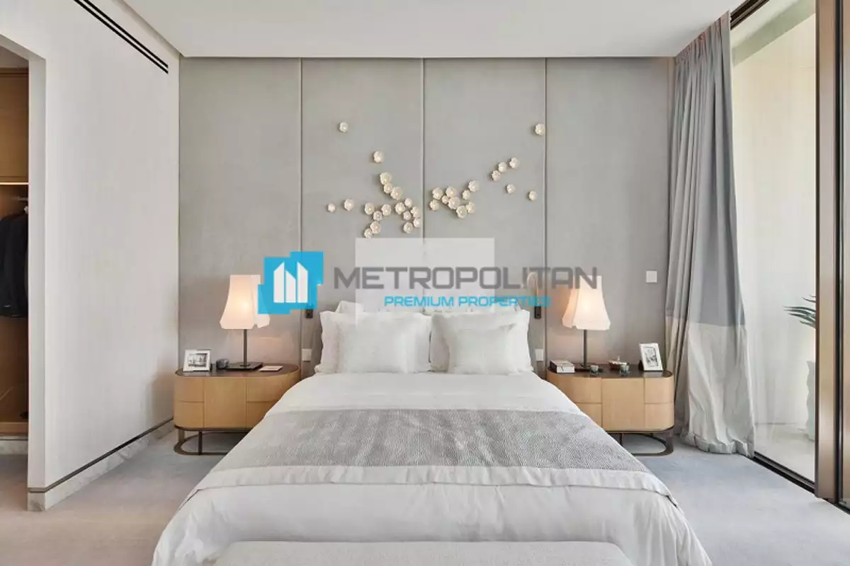 Flat 221m² in UAE, Dubai. Priced at 5493741€ rent photo-5