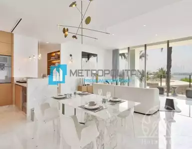 Buy in UAE for 5493741€