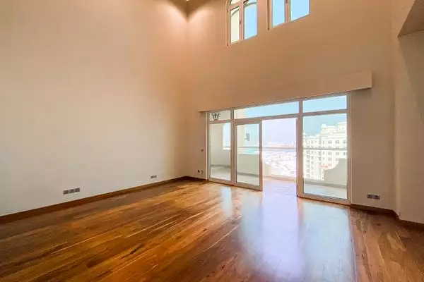 Flat 446m² in UAE, Dubai. Priced at 1748008€ rent photo-2