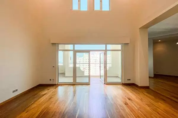 Flat 446m² in UAE, Dubai. Priced at 1748008€ rent photo-4