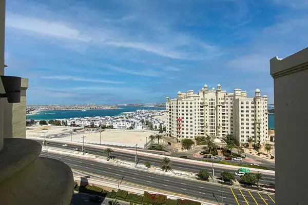 Flat 446m² in UAE, Dubai. Priced at 1748008€ rent photo-7
