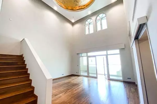 Flat 446m² in UAE, Dubai. Priced at 1748008€ rent photo-15